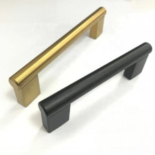 Kitchen Cabinet Handle Door