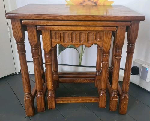 Beautiful vintage antique olde