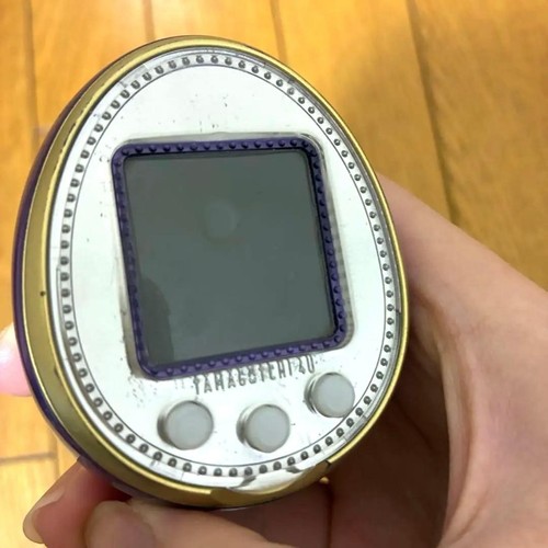 Tamagotchi bandai pearl - tamagotchi,