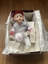 MICHAEL PORCELAIN DOLL YOLANDA