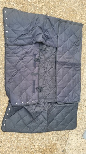 Quilted car boot liner - quilted, to
