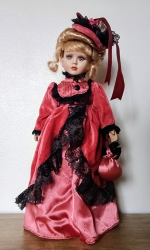 Standing victorian doll - standing, with