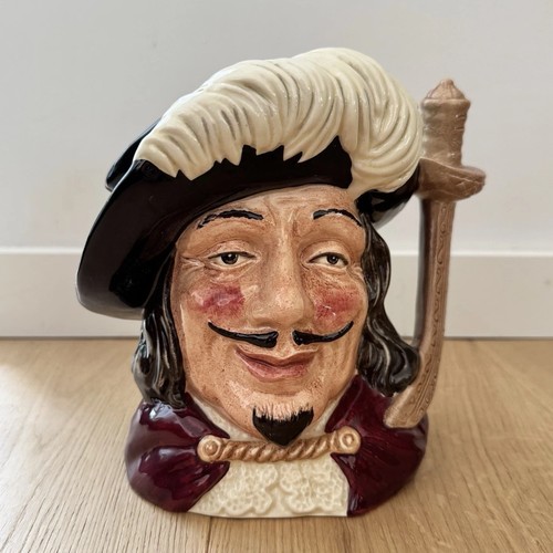Royal doulton porthos toby - doulton,