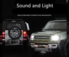 Land Rover Defender 1:24 Scale