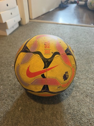 Nike pitch team - pitch, size
