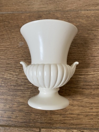 Wedgewood miniature vase - wedgewood, /