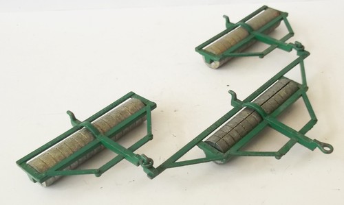 Britains farm set of - farm,