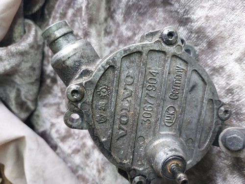 Volvo vacuum pump d5244t - volvo,