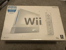 Nintendo Wii Console Bundle