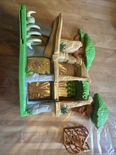 Lion king Defend The Pride Lands Play Set with Figures Disney Lion King