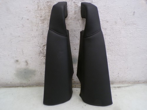 Rear seat bench side - rear,