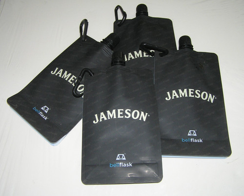 Bellflask plastic - oz.,