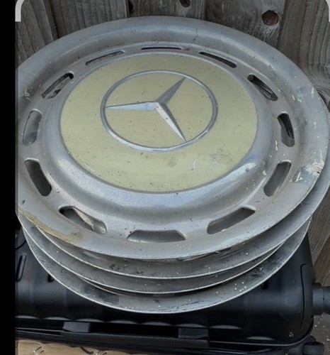 Mercedes benz wheel trim - wheel,