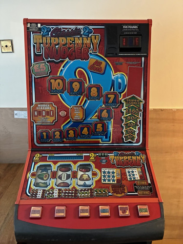 Classic tuppenny nudger - 2p,