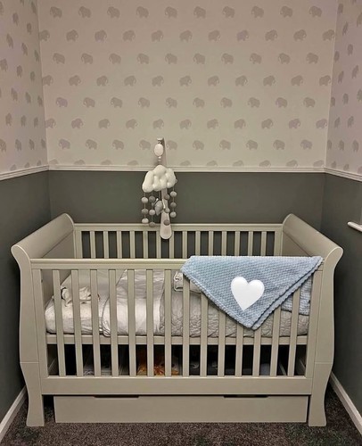 Mamas and papas nursery - papas,