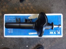 FRONT SHOCK ABSORBER FOR PEUGEOT 205 GTI L/HS 1984-1994 309 GTI KYB 634010