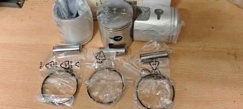Suzuki gt380 piston sets - 3,