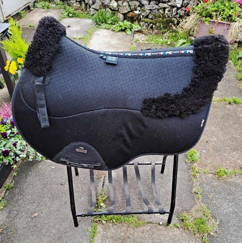 Premier equine close contact - equine,