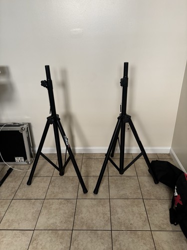 Speaker stands - speaker,