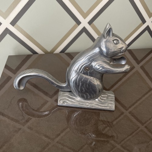 Squirrel nut crackers - nut, in