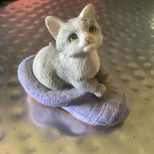 Leonardo Collection Cat In