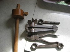 Joblot of old tools of various