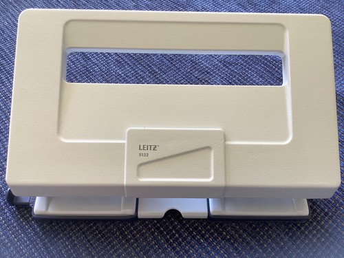 Leitz 5132 hole - 4,