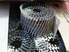 Coil of 300 Nails.15 Degree