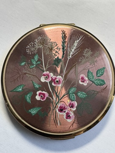 Vintage pink floral themed - vintage,