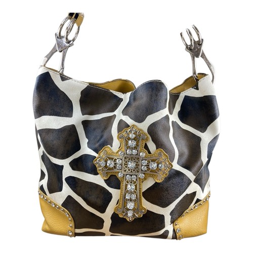 Exotic giraffe print shoulder - print,
