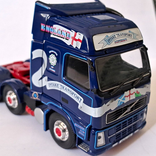 Corgi roadscene volvo - roadscene,