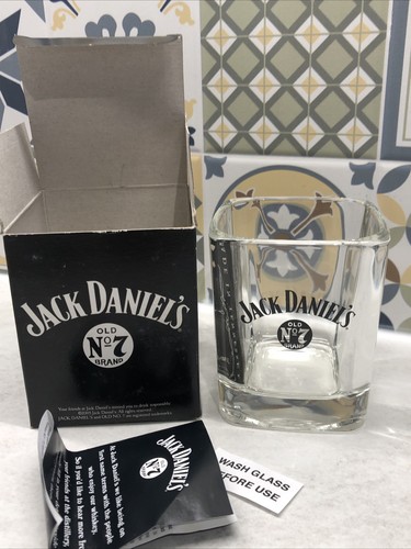 Jack daniels whiskey glass - jack, pub