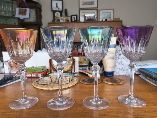 Vintage iridescent cut - vintage,