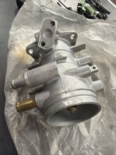 Saab 900 classic throttle body - 900,