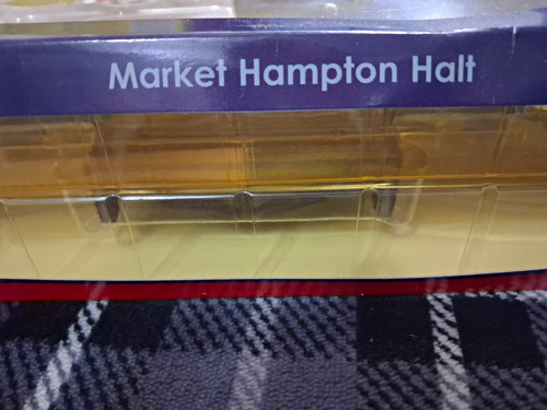 Bachmann market hampton halt - bachmann,