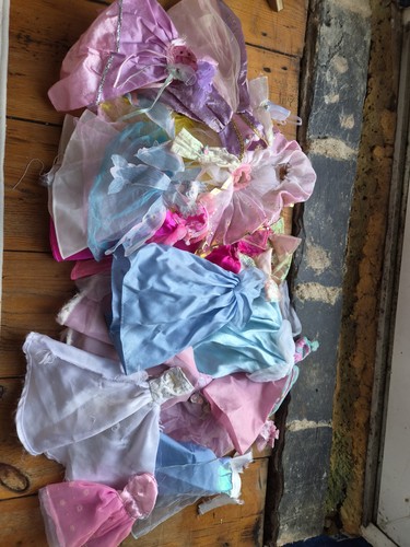 Vintage barbie sindy size - vintage,
