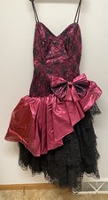 Loralie Fuchsia Black Lace