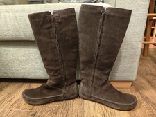 Clarks Active Air Suede