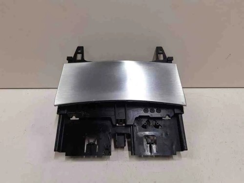 Mercedes benz w204 ashtray - mercedes-benz,