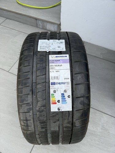 285 michelin pilot super - 285/30/20,
