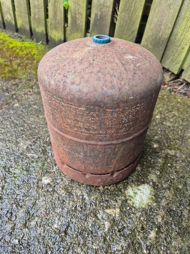 Campingaz 907 gas cylinder - gas,