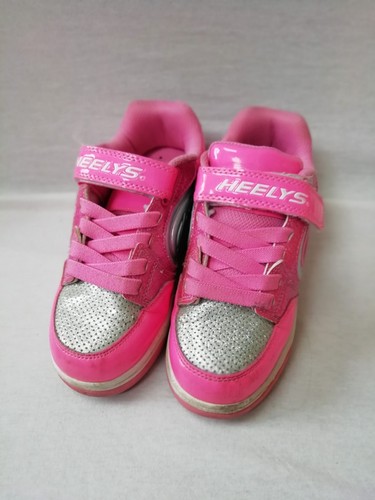 Girls pink heelys - in, size