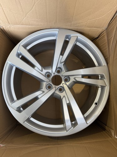 Audi genuine 20inch alloy - a7,