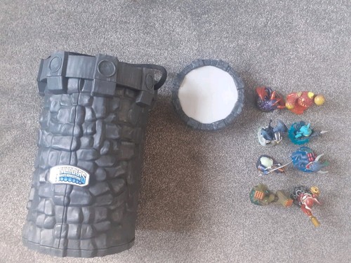 Skylanders bundle figures - —,