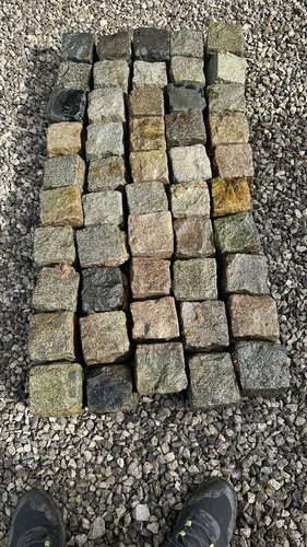 Reclaimed granite cube - 4",