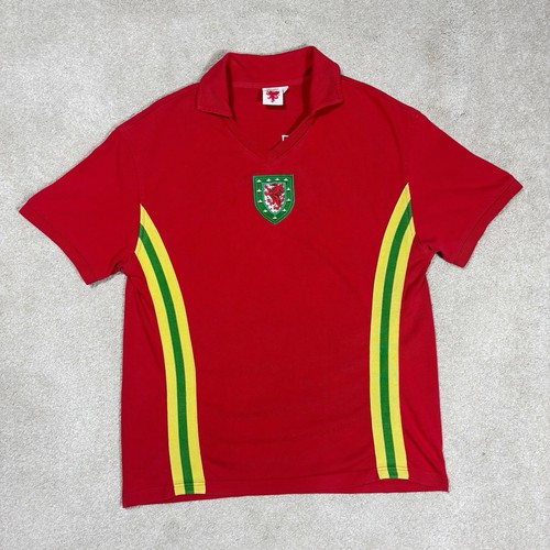Wales 1976 home - fc, 1976–77