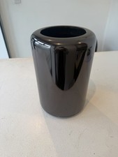 Apple Mac Pro 6,1 (Late 2013)