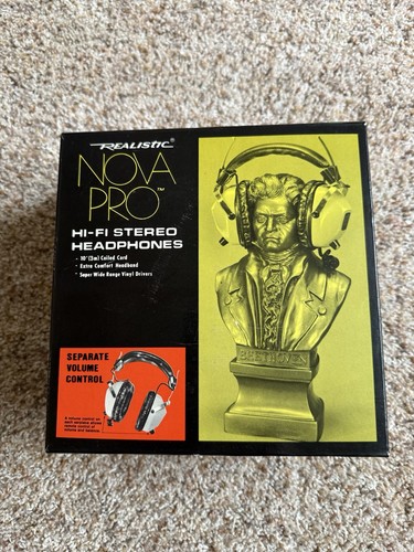 Vintage realistic nova pro - realistic,