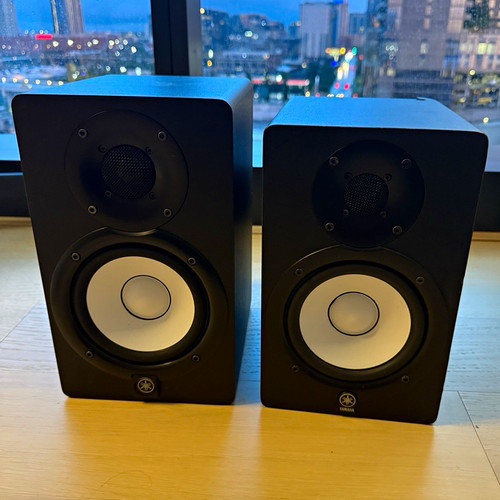 Yamaha hs5 monitors - yamaha,
