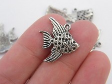 28 Fish charms antique silver tone FF39